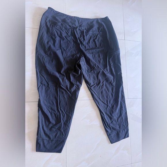 Athleta Trekkie North Jogger Women’s Sz 18Mountain Hiking Trail Pants Black - Picture 6 of 14